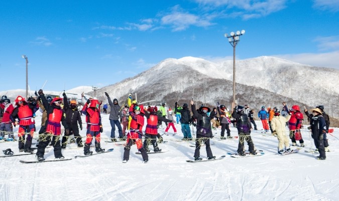超小班制中文滑雪教學